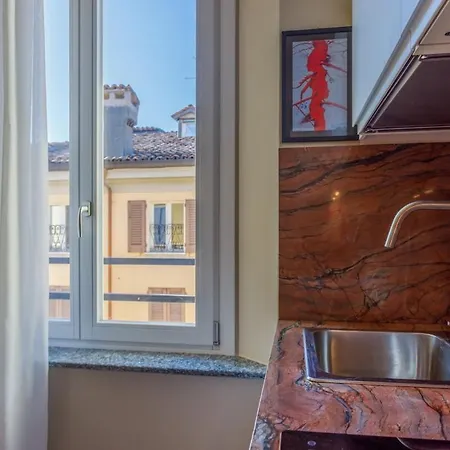 The Duke In The Motor Valley Soul * Modène